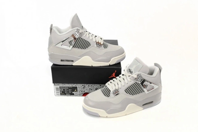 Frozen Moments Jordan WMNS Air AQ9129-001 4 0821